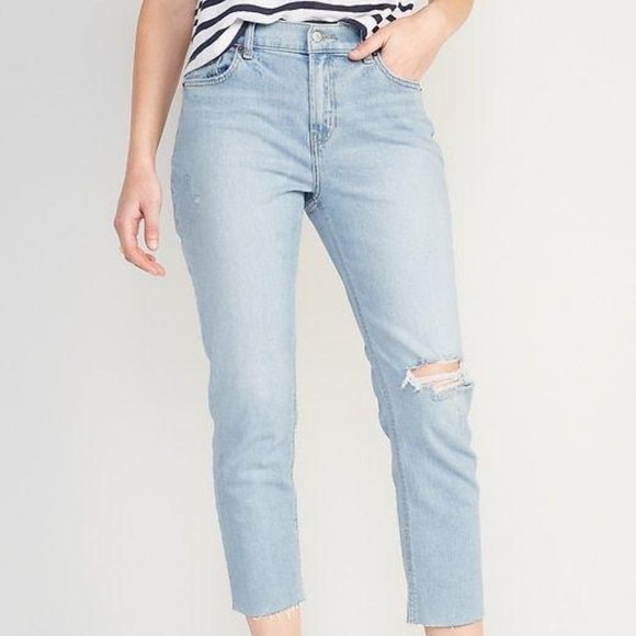 Old Navy Denim - Old Navy Mid-Rise Boyfriend Straight Ripped Jeans for Women New